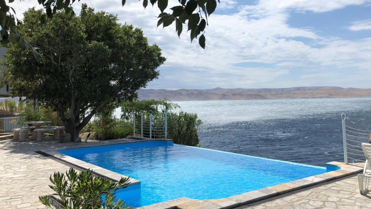 Resort Haus Toma Cesarica Eksteriør bilde