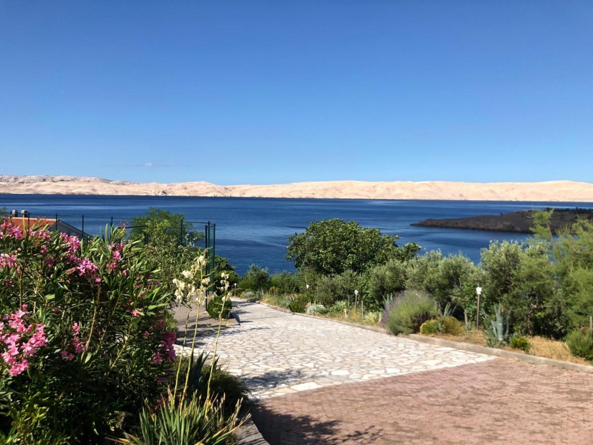 Resort Haus Toma Cesarica Eksteriør bilde