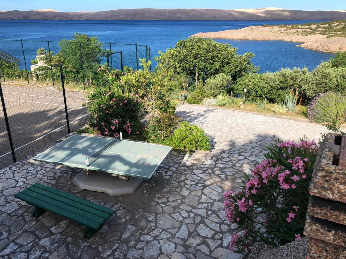 Resort Haus Toma Cesarica Eksteriør bilde